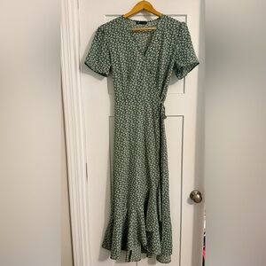 Elegant Green Floral Midi Dress